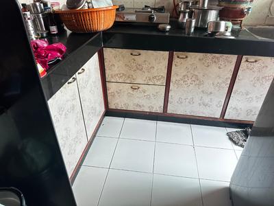 Kitchen Image of 770 Sq.ft 1 BHK Apartment / Flat for sale in Vejalpur Ahmedabad for Rs. 3250000