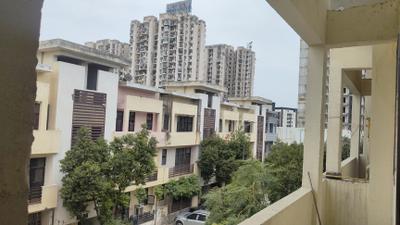 Balcony Image of 1800 Sq.ft 2.5 BHK Builder Floor for rent in Aditya White Cottage, Bamheta Village Ghaziabad for Rs. 15000
