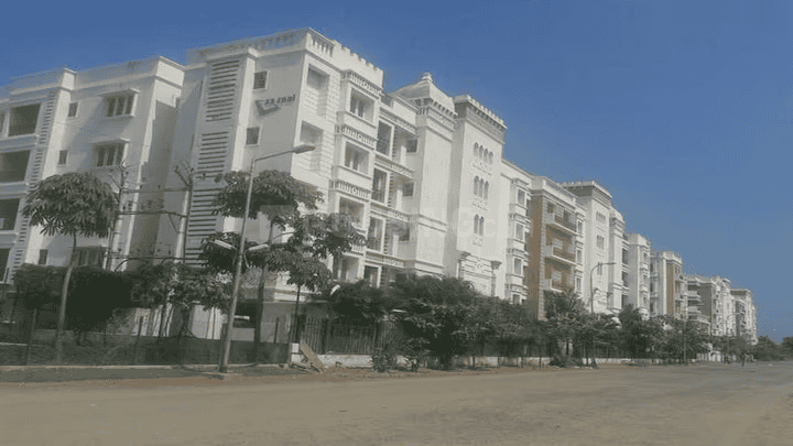 XS Real Bella Tuscany Main Image 1