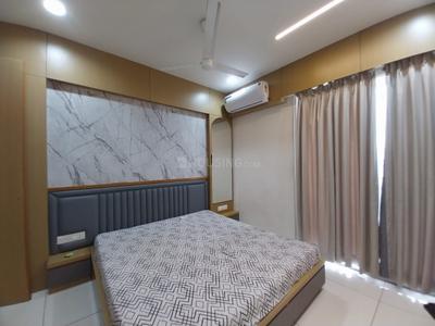 Bedroom Image of 1900 Sq.ft 3 BHK Apartment / Flat for sale in Raama Skyz, Sama Savli Vadodara for Rs. 7500000