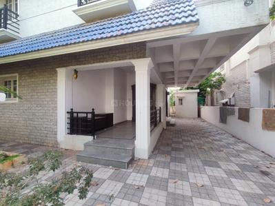Image of 4000 Sq.ft 4 BHK Villa for rent in Vasudeva Lalitha Bloomfield, Khaja Guda, Hyderabad for Rs. 100000