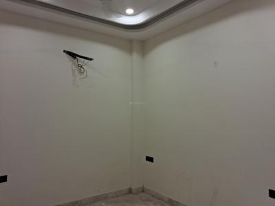 Bedroom Image of 1125 Sq.ft 3 BHK Builder Floor for rent in Paschim Vihar New Delhi for Rs. 50000
