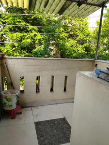 Balcony Image of 1050 Sq.ft 2 BHK Apartment / Flat for rent in Arun Vihar, Sector 37 Noida for Rs. 35000