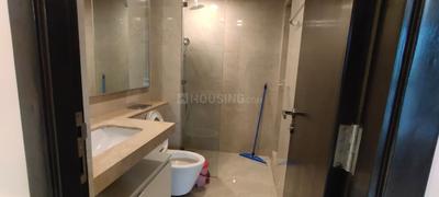 Bathroom Image of 838 Sq.ft 2 BHK Apartment / Flat for sale in Hiranandani Atlantis A And B Wing, Powai Mumbai for Rs. 37500000