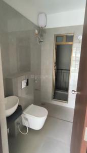 Bathroom Image of 800 Sq.ft 2 BHK Apartment / Flat for rent in Raymond Realty Ten X Habitat, Thane West Thane for Rs. 45000