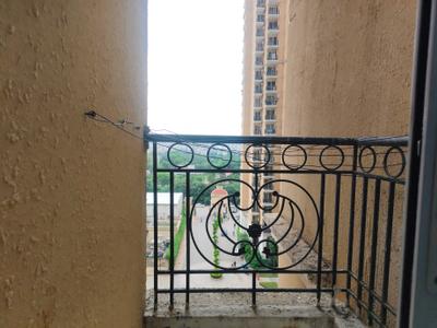 Image of 766 Sq.ft 2 BHK Apartment / Flat for rent in Prateek Grand City, Siddharth Vihar, Ghaziabad for Rs. 22500