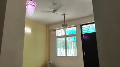 Living Room Image of 2450 Sq.ft 4.5 BHK Villa for rent in Amrapali Dream Valley, Noida Extension Greater Noida for Rs. 38500