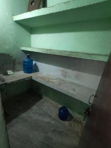 Kitchen Image of 630 Sq.ft 2 BHK Builder Floor for rent in Golambar Patna for Rs. 6500