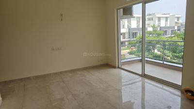 Living Room Image of 1785 Sq.ft 3 BHK Apartment / Flat for sale in Godrej Windsor At Godrej Golf Links, Jaypee Greens Greater Noida for Rs. 28000000