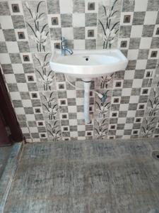 Bathroom Image of 800 Sq.ft 1 BHK Independent House for rent in Yousufguda Hyderabad for Rs. 15000