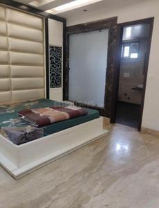 Bedroom Image of 900 Sq.ft 2 BHK Builder Floor for rent in Ramesh Nagar New Delhi for Rs. 30000