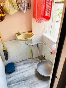 Bathroom Image of 1500 Sq.ft 2 BHK Apartment / Flat for sale in Isanpur Ahmedabad for Rs. 3200000