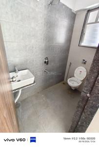Bathroom Image of 1000 Sq.ft 2 BHK Apartment / Flat for rent in Dapodi Pune for Rs. 20000