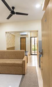 Hall Image of 300 Sq.ft 1 RK Apartment / Flat for rent in Scheme No 114 Indore for Rs. 16000