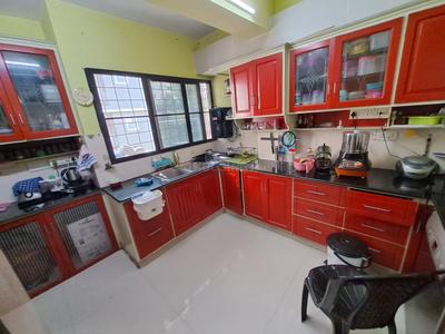 Kitchen Image of 1500 Sq.ft 3 BHK Apartment / Flat for sale in Vyttila Kochi for Rs. 7700000