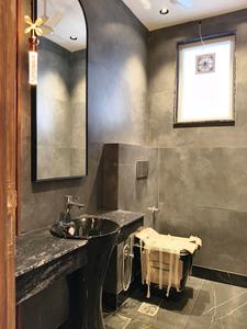 Common Bathroom Image of 2367 Sq.ft 3 BHK Builder Floor for sale in Sector 23 Gurgaon for Rs. 31500009