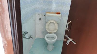 Image of 1240 Sq.ft 2 BHK Apartment / Flat for rent in Nallakunta, Hyderabad for Rs. 19000