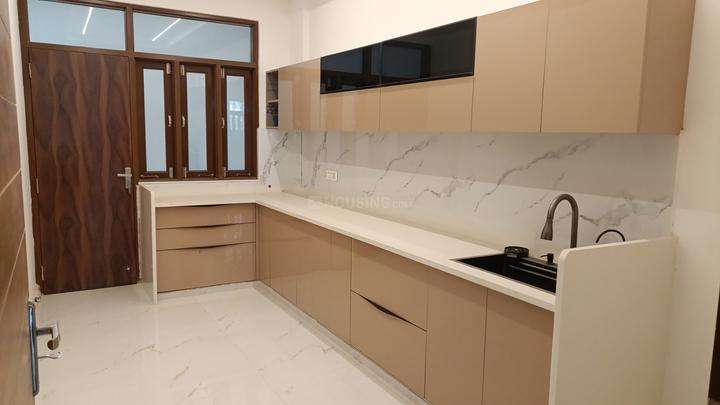 Karolan Ka Barh Main Image 1