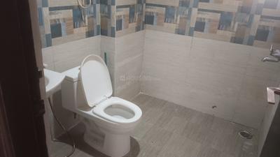 Image of 1255 Sq.ft 2 BHK Apartment / Flat for rent in Arocon Golf Ville, Crossings Republik, Ghaziabad for Rs. 20000