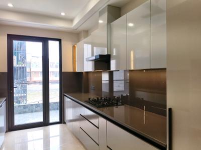 Kitchen Image of 2367 Sq.ft 3 BHK Builder Floor for rent in Sector 31 Gurgaon for Rs. 50000