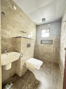 Bathroom Image of 1550 Sq.ft 3 BHK Apartment / Flat for sale in Adyar Chennai for Rs. 29900000