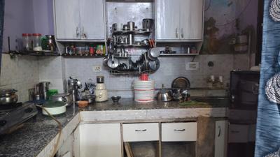 Kitchen Image of 675 Sq.ft 2 BHK Builder Floor for sale in Govindpuram Ghaziabad for Rs. 2500000