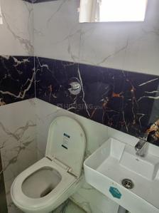 Bathroom Image of 1100 Sq.ft 2 BHK Apartment / Flat for rent in Seminary Hills Nagpur for Rs. 16000