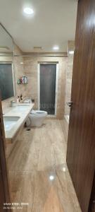 Bathroom Image of 1825 Sq.ft 3 BHK Apartment / Flat for sale in Hiranandani Meadows, Thane West Thane for Rs. 38500000