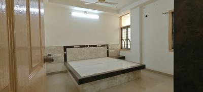 Bedroom Image of 1200 Sq.ft 2 BHK Apartment / Flat for rent in Harni Vadodara for Rs. 20000
