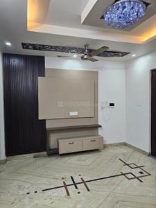 Bedroom Image of 950 Sq.ft 3 BHK Builder Floor for sale in Geeta Colony New Delhi for Rs. 8300000