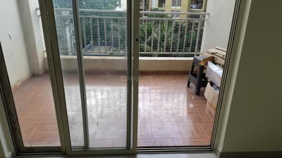 Balcony Image of 1010 Sq.ft 2 BHK Apartment / Flat for rent in Gini Bellissimo, Dhanori Pune for Rs. 25000