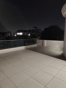 Balcony Image of 1200 Sq.ft 1 RK Builder Floor for rent in Gomti Nagar Lucknow for Rs. 12000