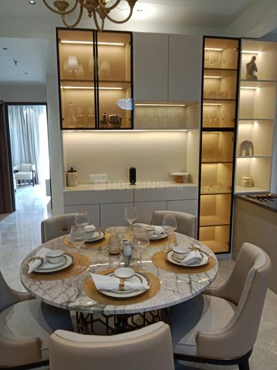 Aigin Royal Park Main Image 1