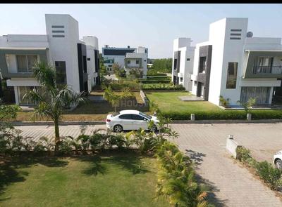 Image of 3000 Sq.ft 3 BHK Villa for sale in Baleshwar, Surat for Rs. 11100000