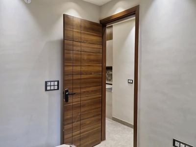 Bedroom Image of 800 Sq.ft 3 BHK Apartment / Flat for sale in Dwarka Mor New Delhi for Rs. 5300000