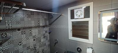 Bathroom Image of 950 Sq.ft 2 BHK Apartment / Flat for rent in Sobha Dream Gardens, Thanisandra Bangalore for Rs. 38000