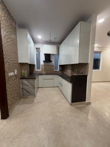 Kitchen Image of 1200 Sq.ft 3 BHK Builder Floor for rent in Sector 4 Rohini New Delhi for Rs. 45000