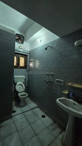 Bathroom Image of 1100 Sq.ft 2 BHK Builder Floor for rent in Salt Lake City Kolkata for Rs. 29000