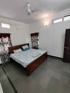 Bedroom Image of 1500 Sq.ft 3 BHK Independent House for rent in Vijaya Nagar Colony Hyderabad for Rs. 35000