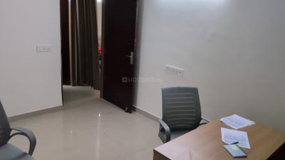 Bedroom Image of 1650 Sq.ft 3 BHK Apartment / Flat for sale in Amrapali Heartbeat City IV, Sector 107 Noida for Rs. 18500000