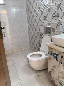 Common Bathroom Image of 1728 Sq.ft 3 BHK Builder Floor for sale in Sector 45 Gurgaon for Rs. 35100000