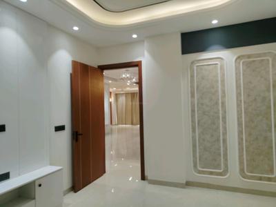 Bedroom Image of 2200 Sq.ft 3 BHK Apartment / Flat for sale in Emaar MGF The Palm Drive, Sector 66 Gurgaon for Rs. 45000000