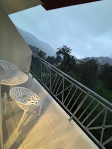 Balcony Image of 4000 Sq.ft 2.5 BHK Independent House for sale in Dharamsala Kangra for Rs. 10000000