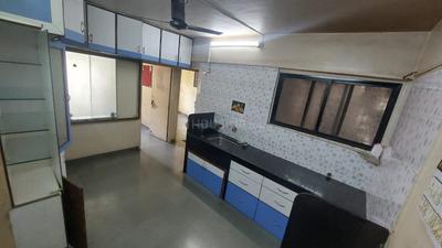 Kitchen Image of 720 Sq.ft 2 BHK Apartment / Flat for rent in Vishal Vaibhav, Somwar Peth Pune for Rs. 27000