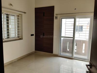 Bedroom Image of 1550 Sq.ft 3 BHK Apartment / Flat for rent in Arumbakkam Chennai for Rs. 45000