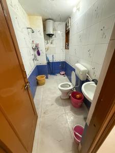 Bathroom Image of 980 Sq.ft 2 BHK Apartment / Flat for sale in Jagatpura Jaipur for Rs. 4500000