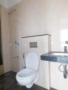 Bathroom Image of 750 Sq.ft 2 BHK Apartment / Flat for rent in Sheth Zuri, Thane West Thane for Rs. 35000