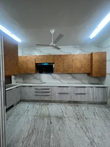 Bedroom Image of 2160 Sq.ft 3 BHK Builder Floor for rent in Sukhdev Vihar New Delhi for Rs. 110000