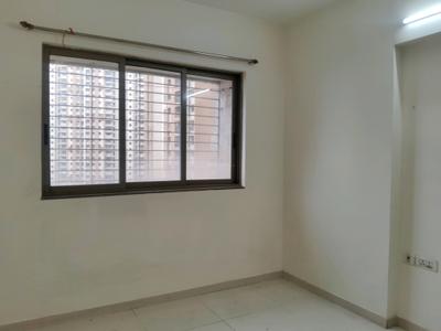 Bedroom Image of 910 Sq.ft 2 BHK Apartment / Flat for rent in Kasarvadavali Thane for Rs. 28000