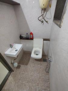 Bathroom Image of 1500 Sq.ft 3 BHK Apartment / Flat for rent in Harni Vadodara for Rs. 20000